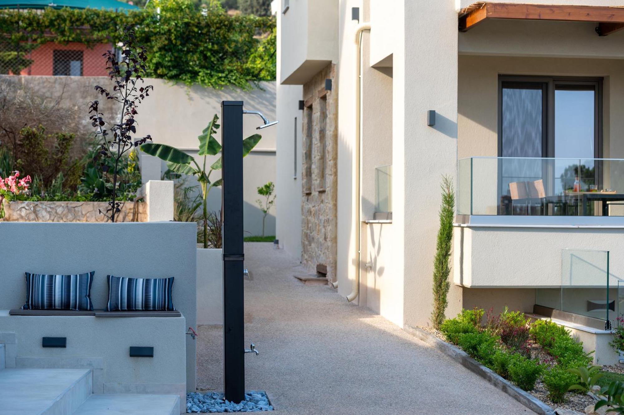 Melian Suites นิกิติ ภายนอก รูปภาพ