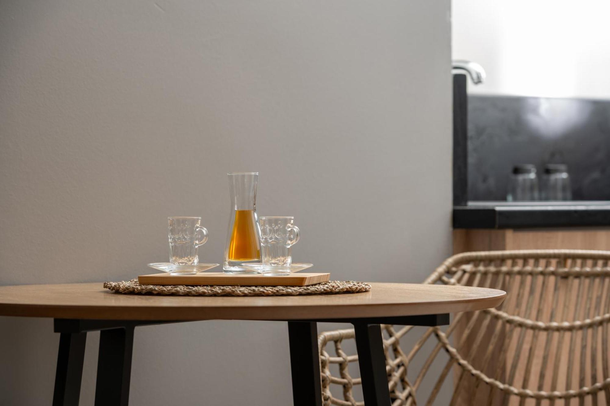 Melian Suites นิกิติ ภายนอก รูปภาพ