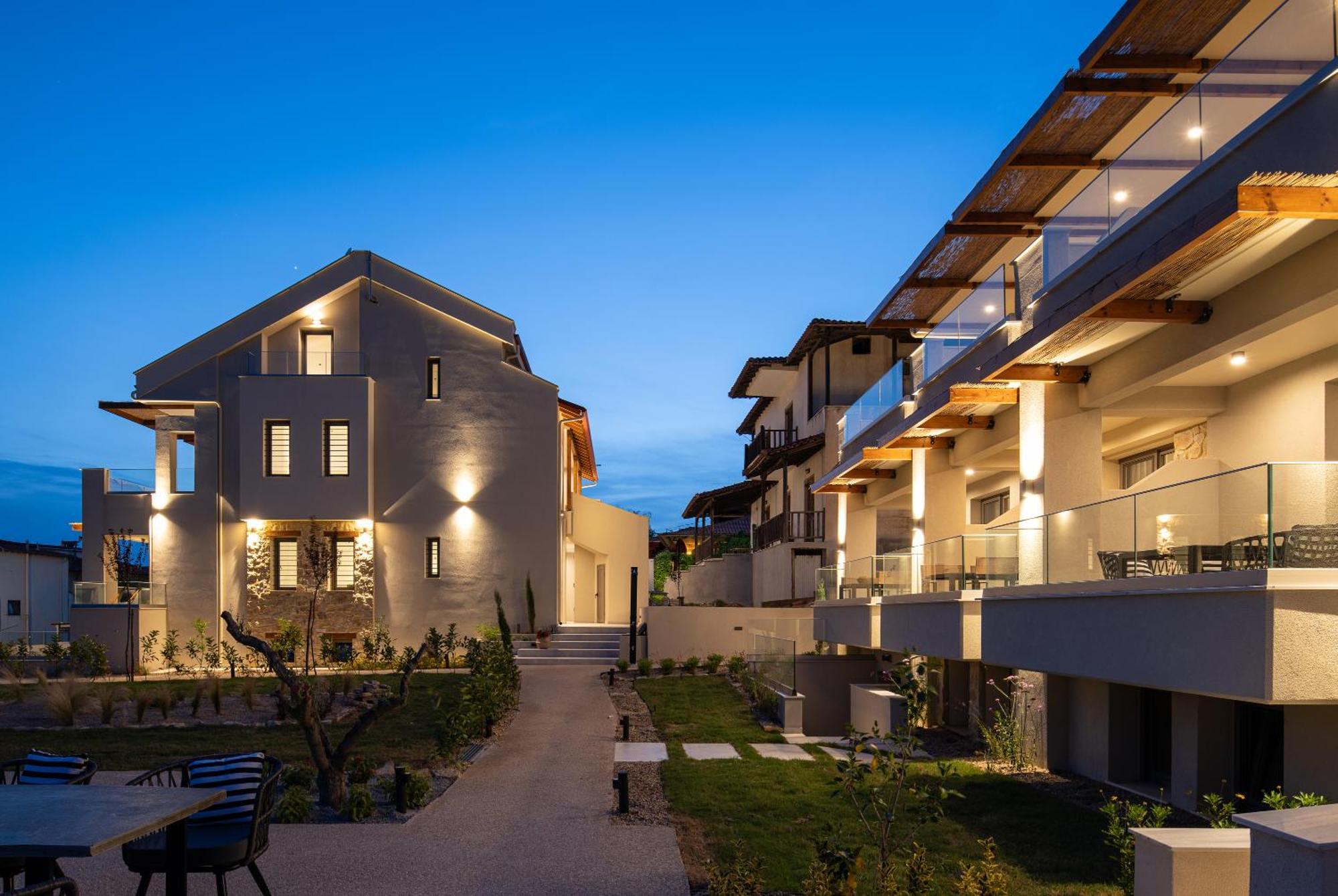 Melian Suites นิกิติ ภายนอก รูปภาพ