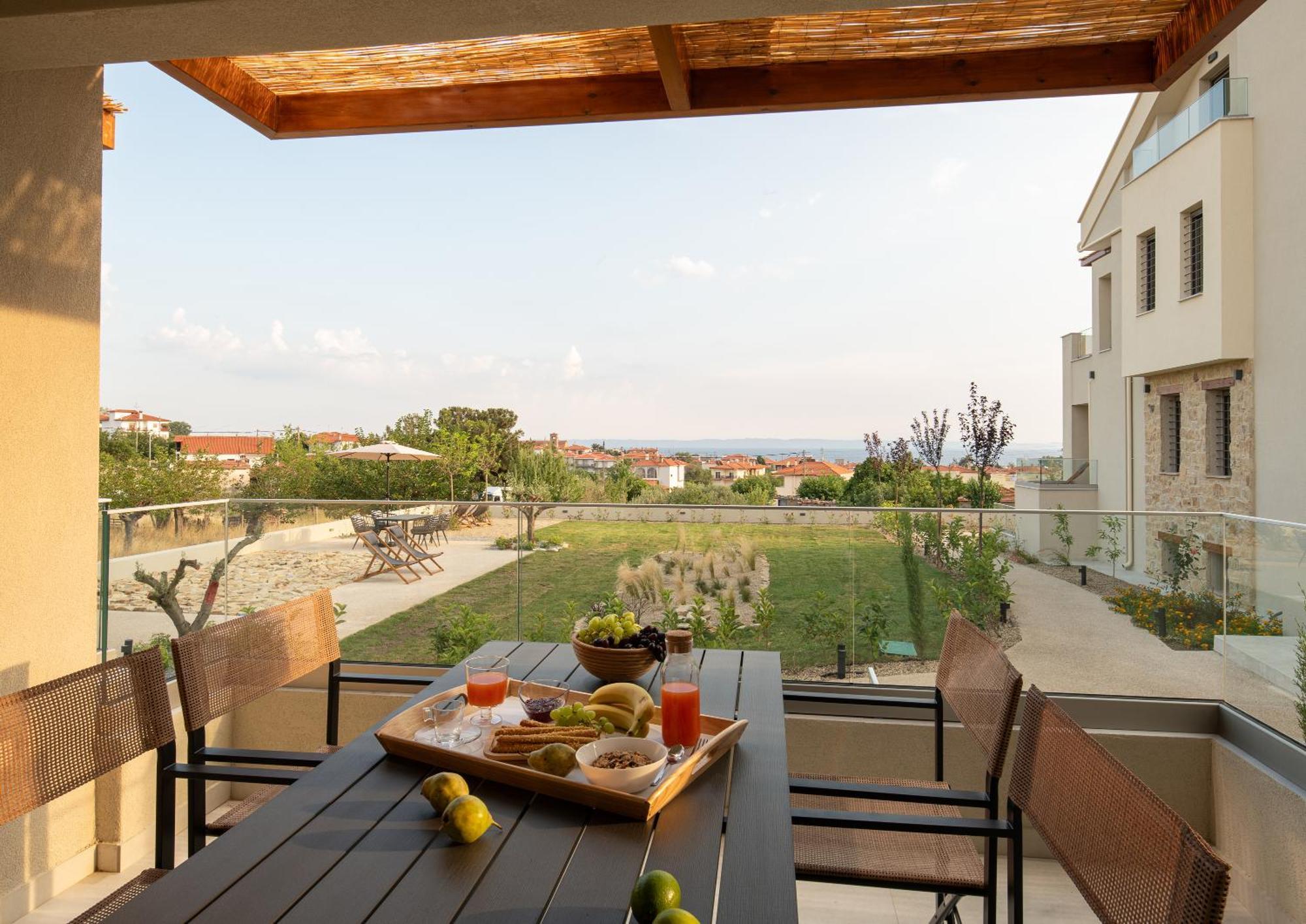 Melian Suites นิกิติ ภายนอก รูปภาพ